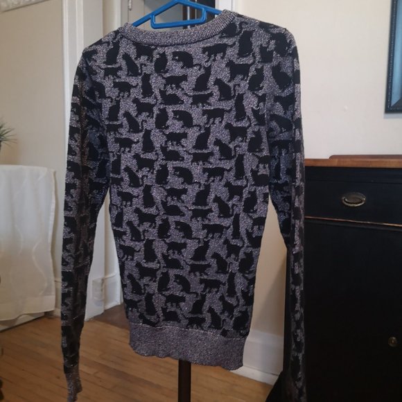 3/$20 H&M black cat pullover sweater - Picture 5 of 12